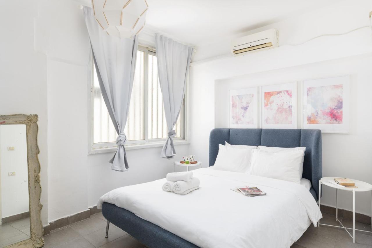 Sea View 2 Bedroom Apartment With Bomb Shelter Тель-Авив Экстерьер фото