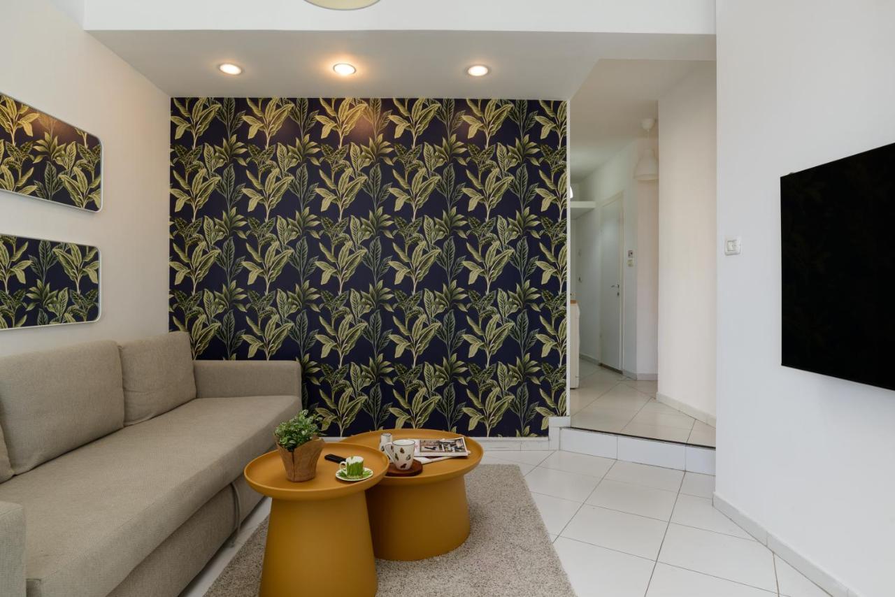 Sea View 2 Bedroom Apartment With Bomb Shelter Тель-Авив Экстерьер фото