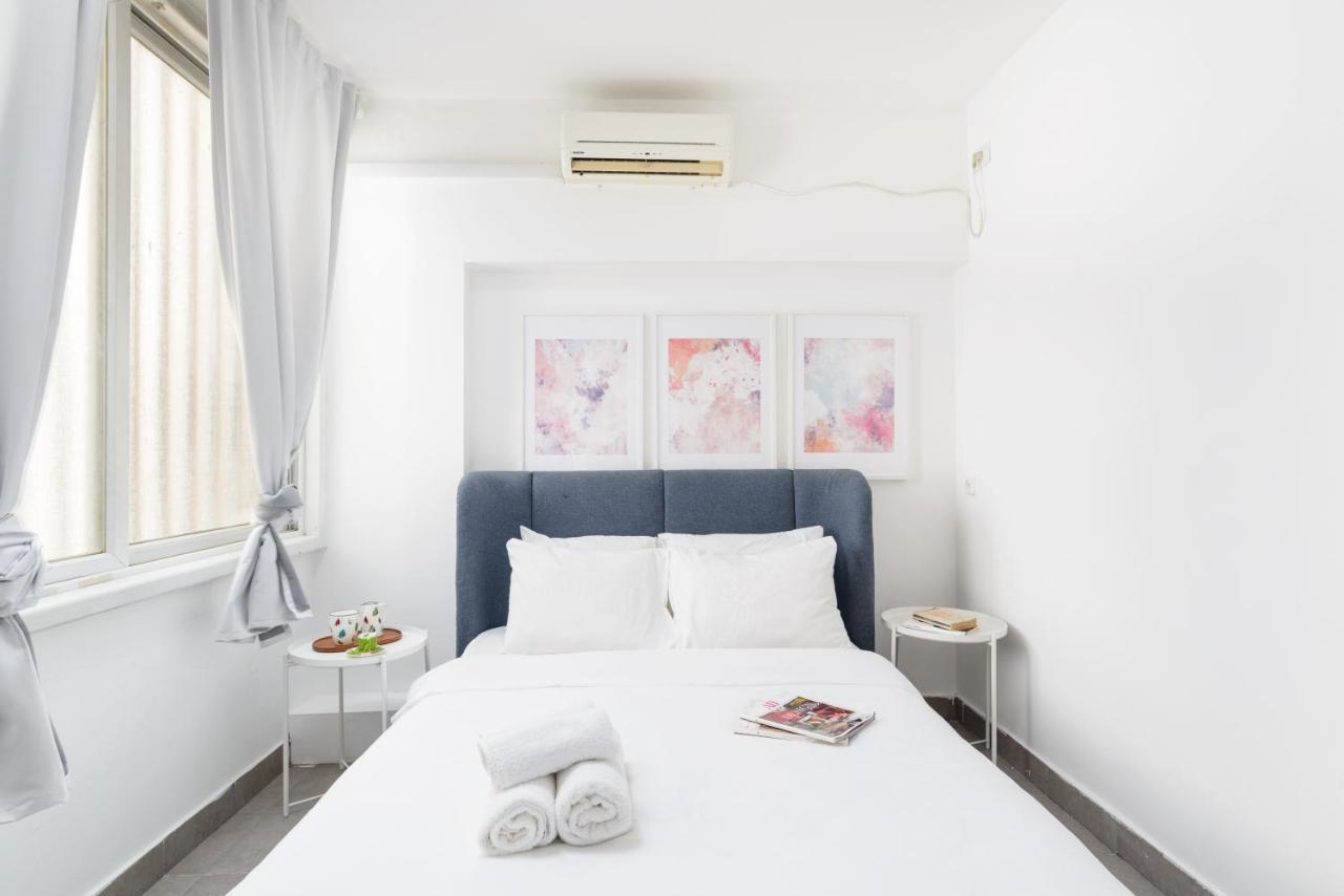 Sea View 2 Bedroom Apartment With Bomb Shelter Тель-Авив Экстерьер фото